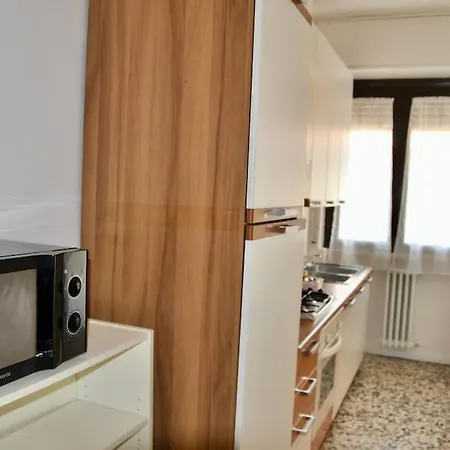 Apartamento M.aurelio Black & White