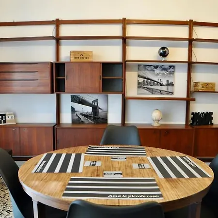 Apartamento M.aurelio Black & White *